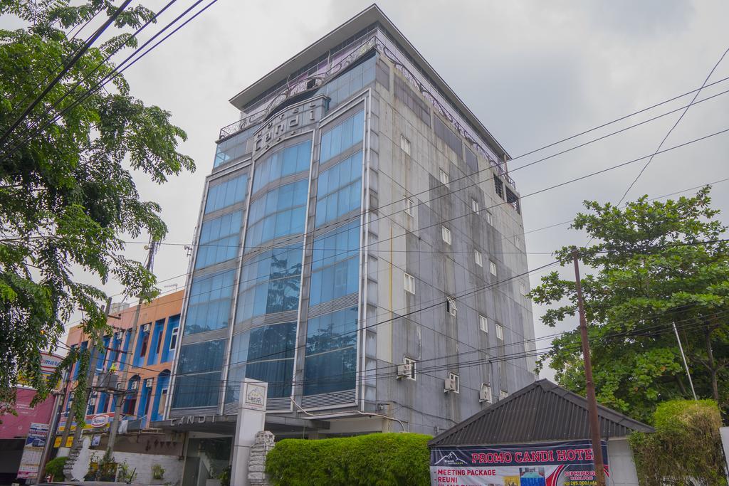 Hotel Candi メダン エクステリア 写真